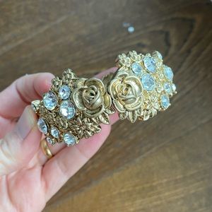 Vintage gold and crystal chunky bangle